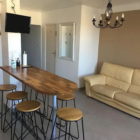 Location De Chambres, Sejour Pres Des Grands Buffets * Narbonne