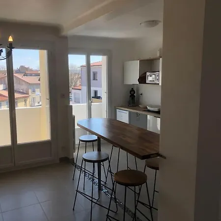 Location De Chambres, Sejour Pres Des Grands Buffets Privatunterkunft Narbonne